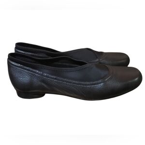 Ros Hommerson Marion Black Portofino Slip-on Low Heel Leather Shoes Size 8